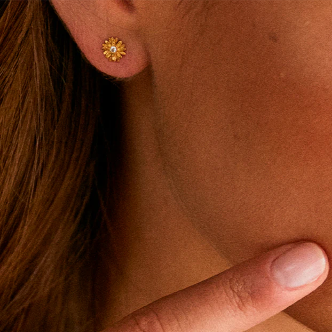 <PRODUCTTITLE> in Neutrals by Sopro Jewellery.