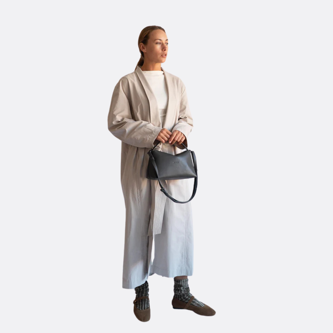 <PRODUCTTITLE> in Grey by Hvisk.