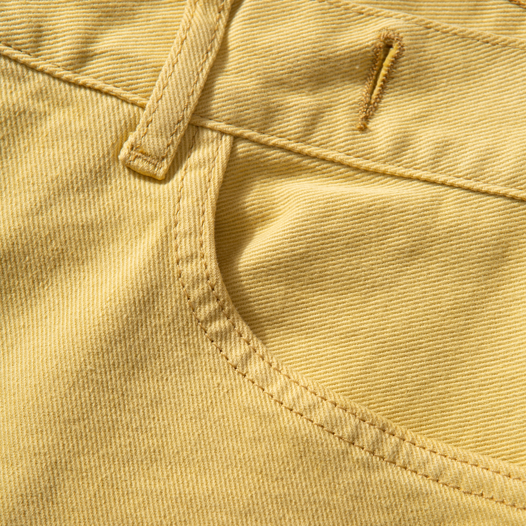 <producttitle> in Gelb von Edmmond Studios.