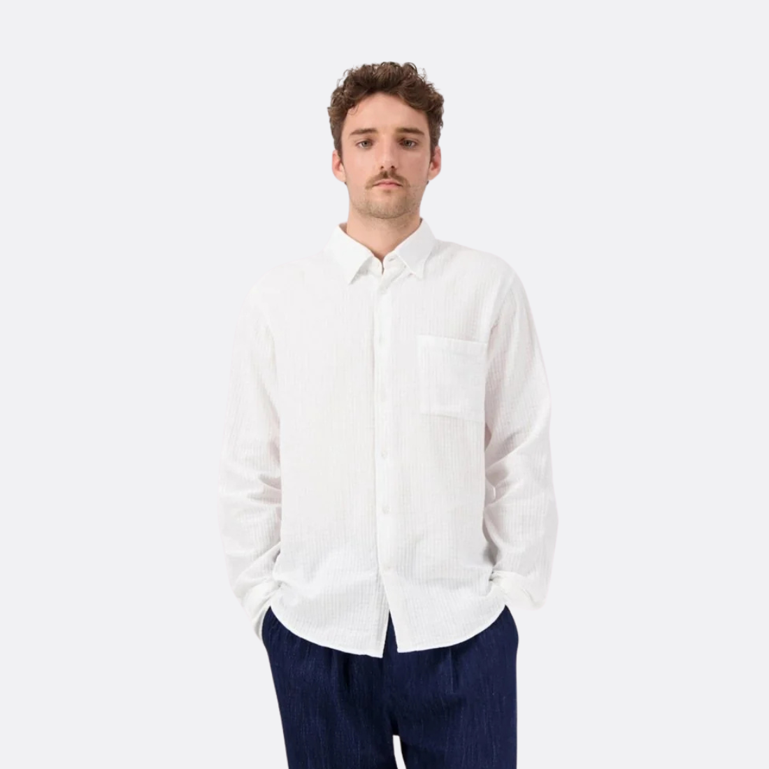 <PRODUCTTITLE> in White by Castart.