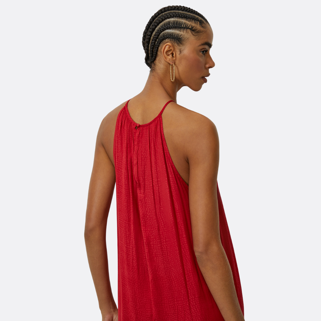 <PRODUCTTITLE> in Red by Shoulder.