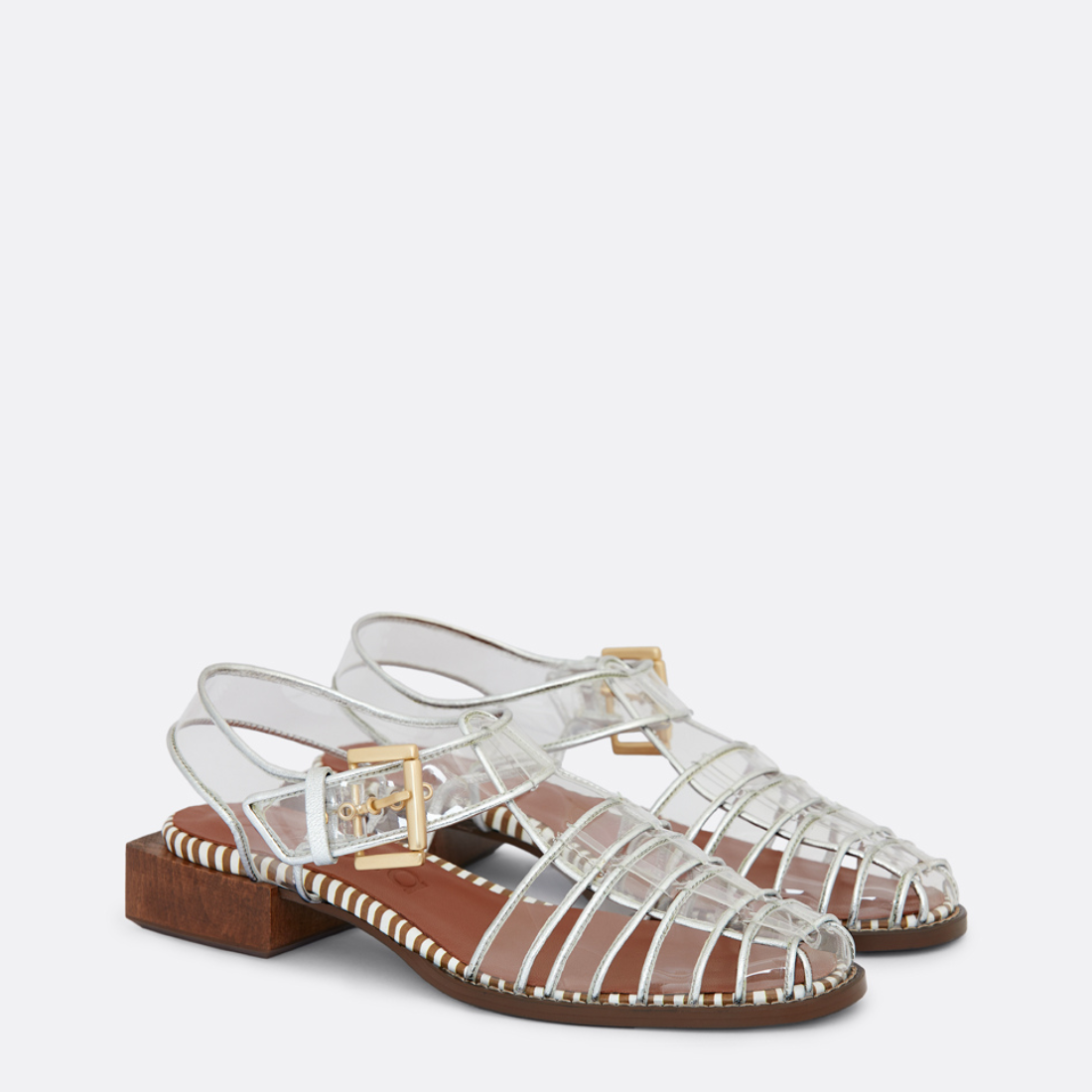 <PRODUCTTITLE> in White by Maria Carlota.