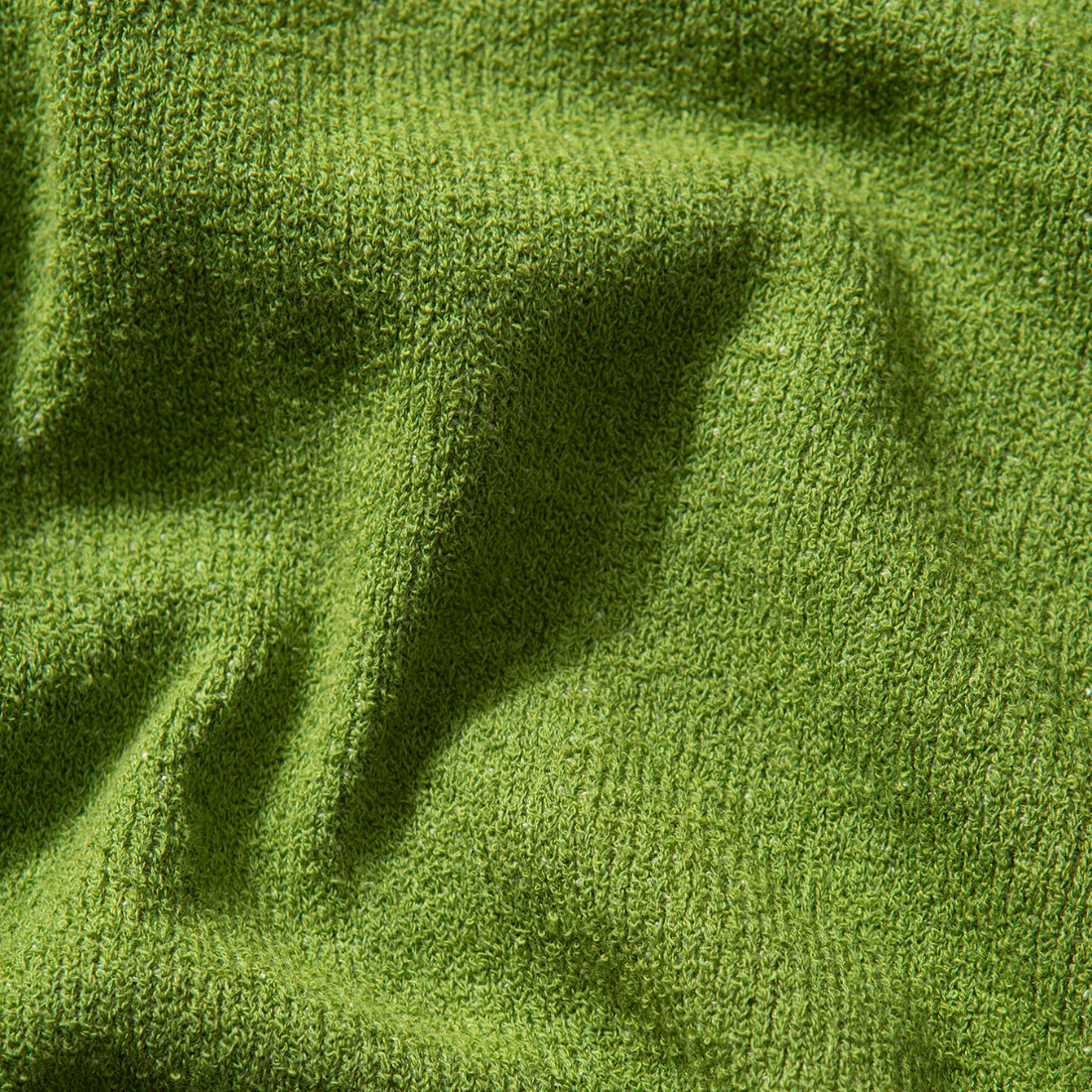 <PRODUCTTITLE> in Green by Edmmond Studios.
