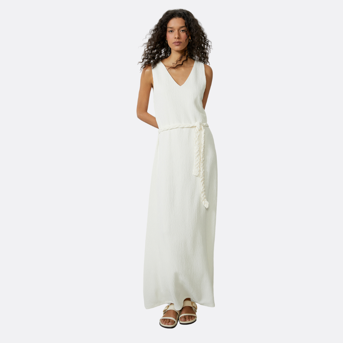 <PRODUCTTITLE> in White by Shoulder.