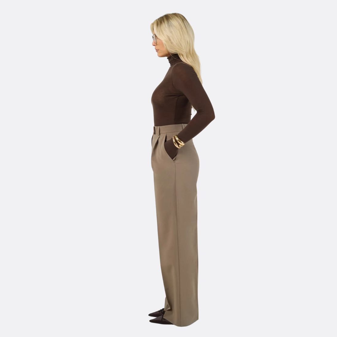 <PRODUCTTITLE> in Beige by Guaja.