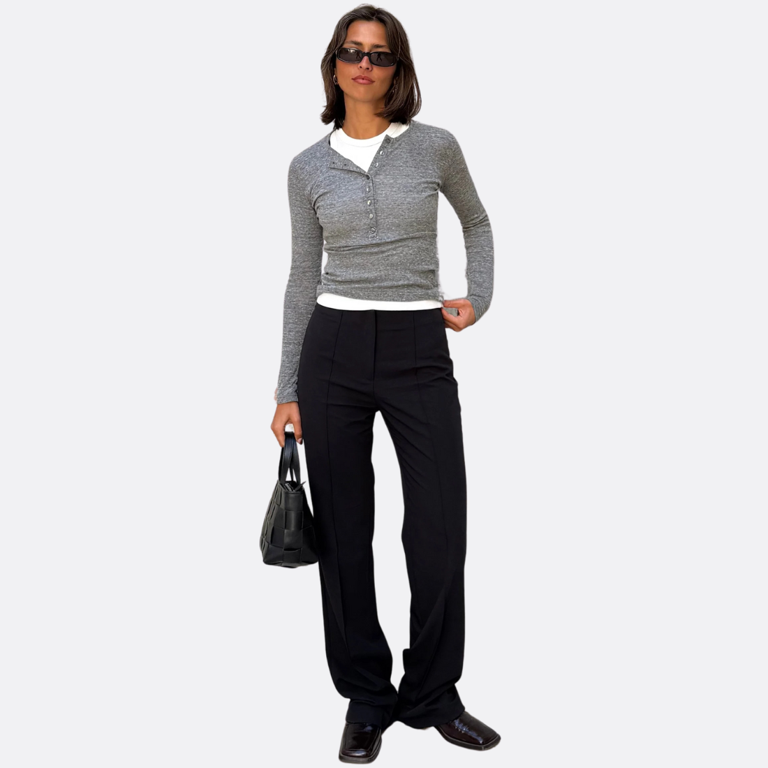 <PRODUCTTITLE> in Black by Guaja.