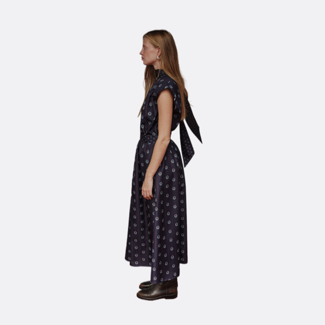 <PRODUCTTITLE> in Blue by Himba.