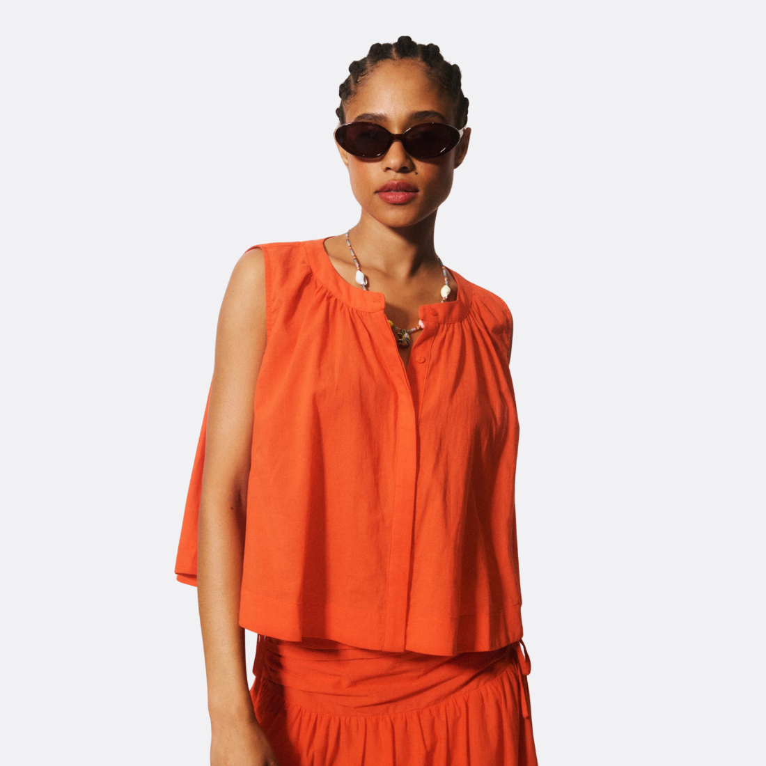 <PRODUCTTITLE> in Orange by FRNCH.