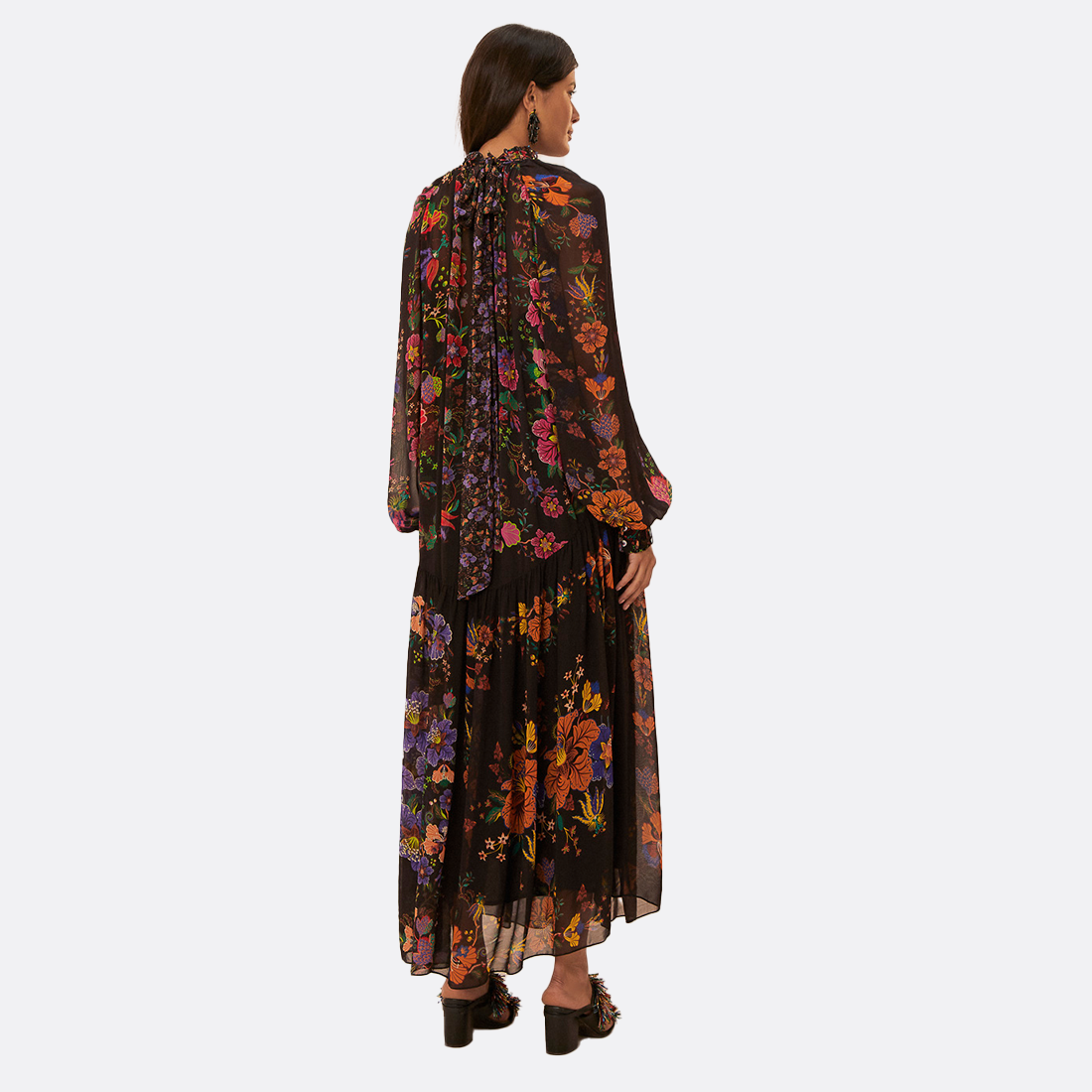<PRODUCTTITLE> in Black by FARM RIO.