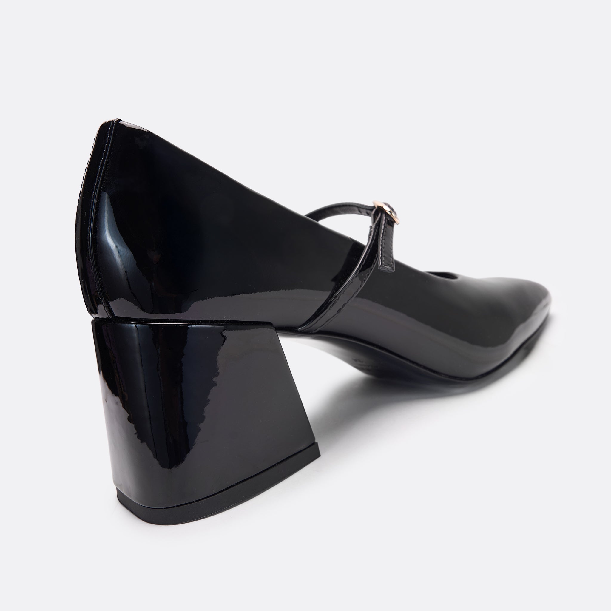 <PRODUCTTITLE> in Black by Helena Mar.