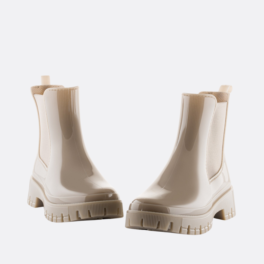 <PRODUCTTITLE> in Green by Lemon Jelly.