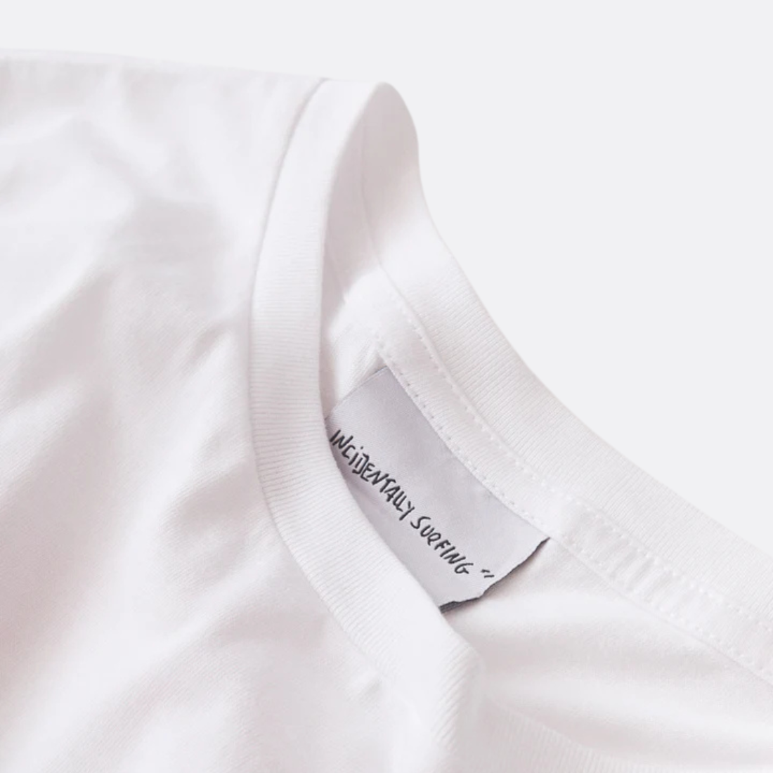 <PRODUCTTITLE> in White by Magic Quiver.