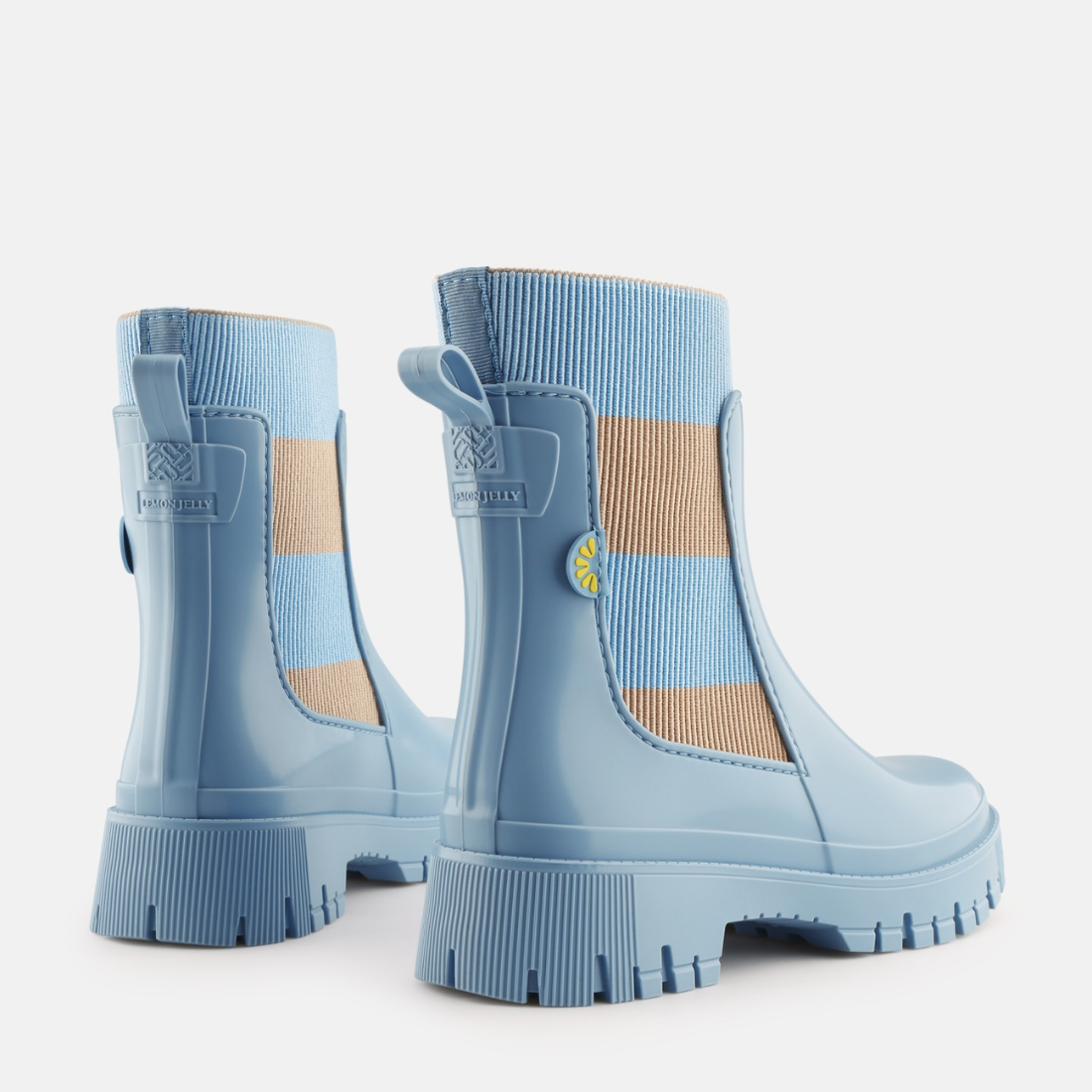 <PRODUCTTITLE> in Blue by Lemon Jelly.