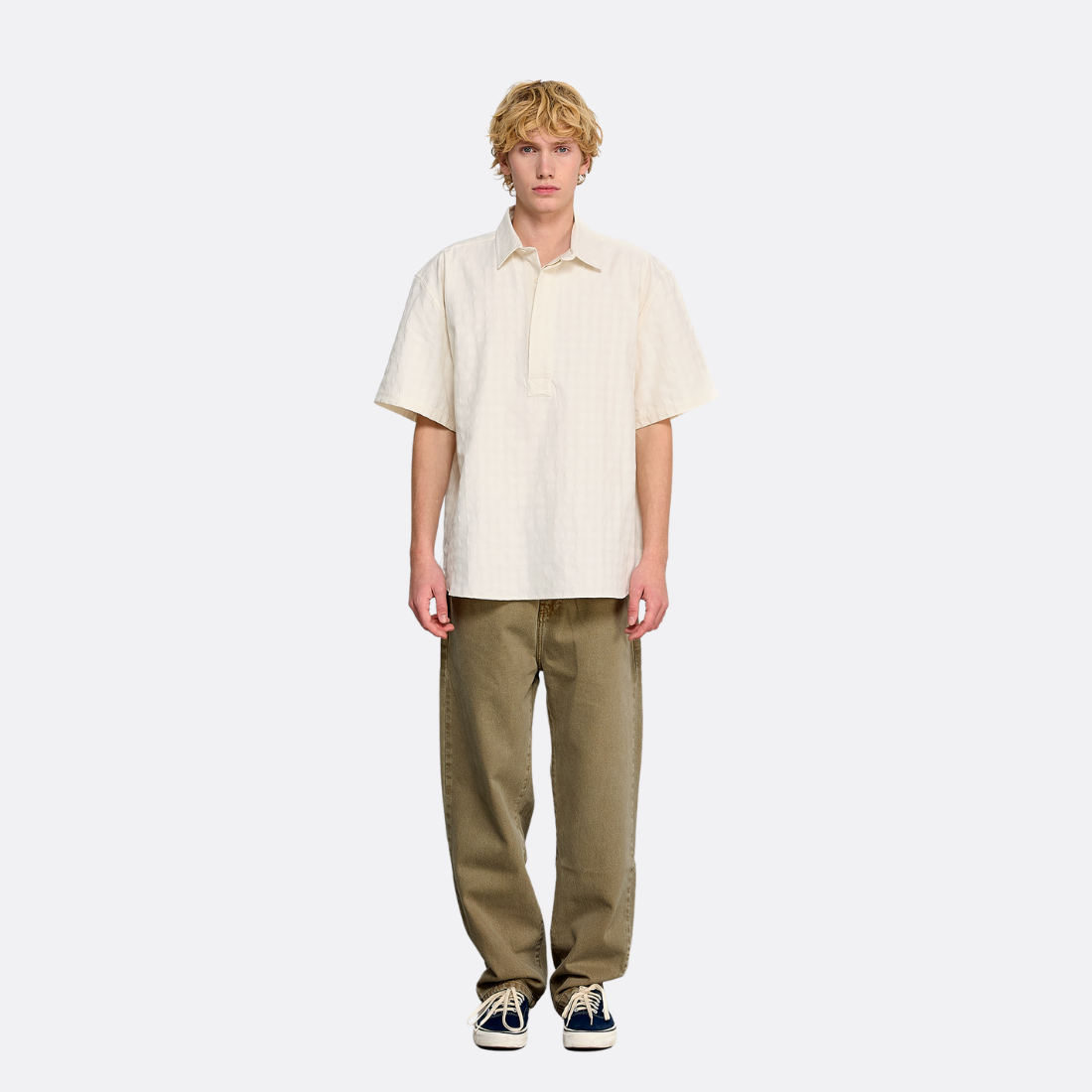 <PRODUCTTITLE> in White by Edmmond Studios.