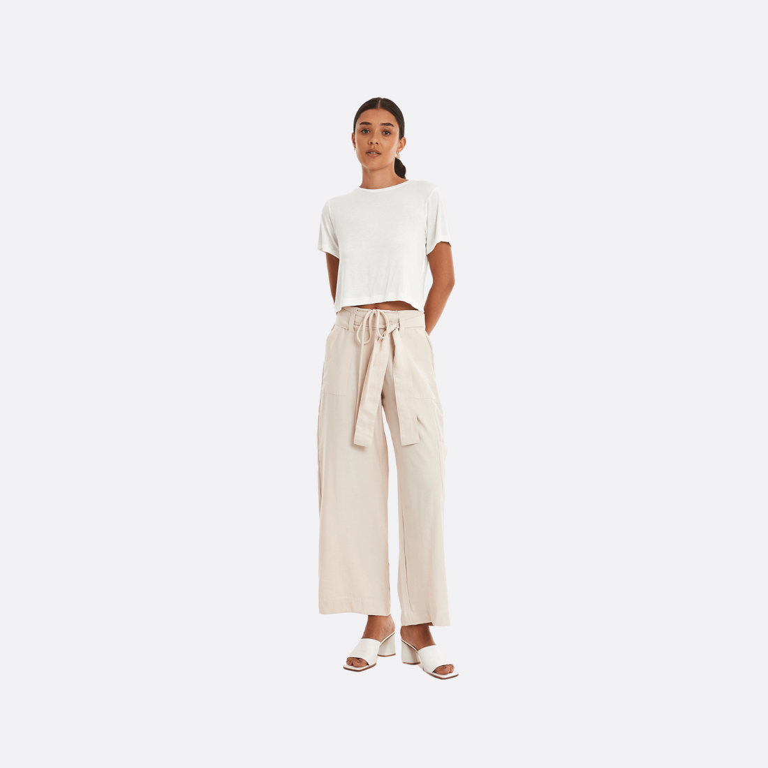 <PRODUCTTITLE> in Neutrals by Loja 3.