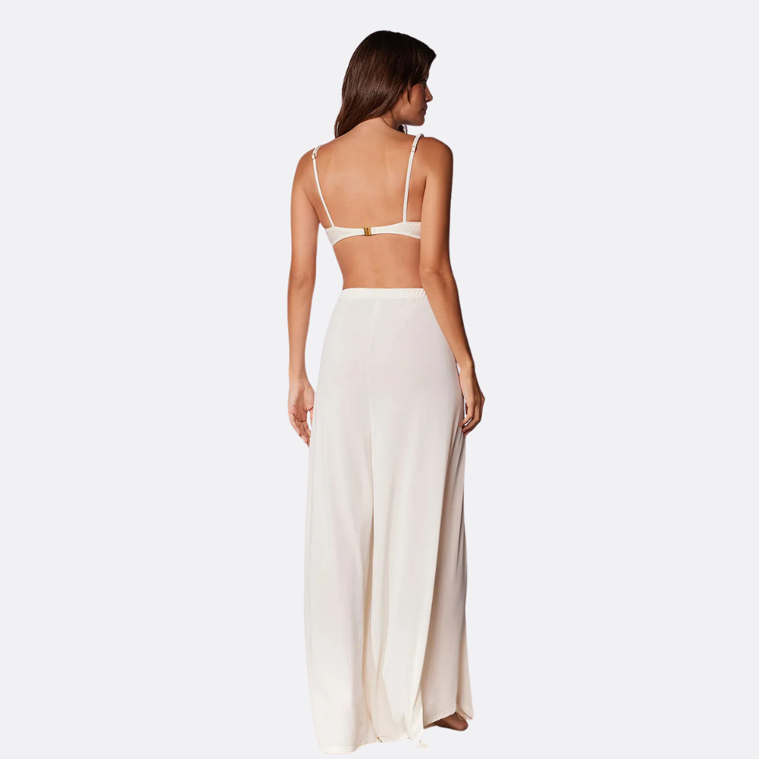 <PRODUCTTITLE> in White by Cia Marítima.