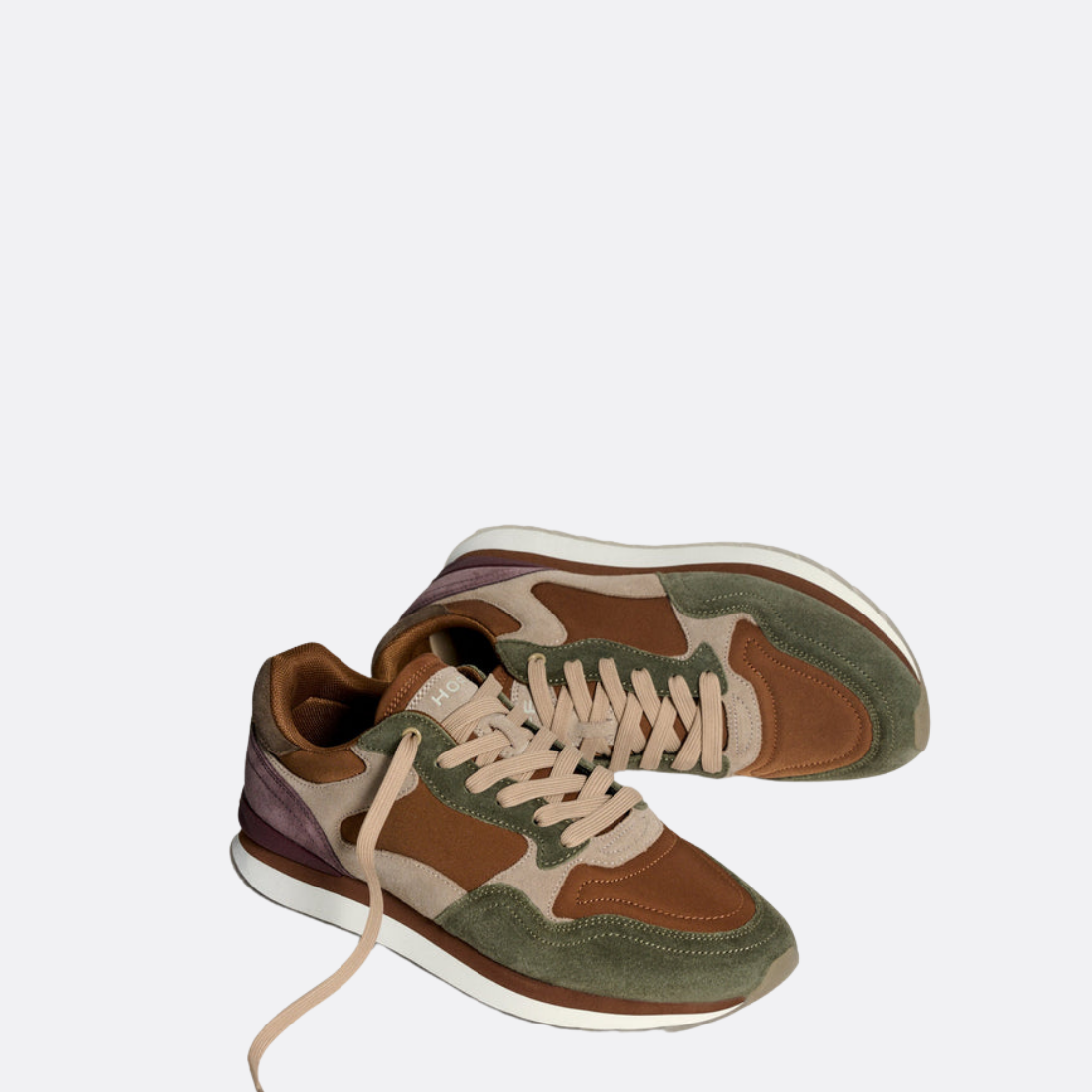 <PRODUCTTITLE> in Brown by Hoff.