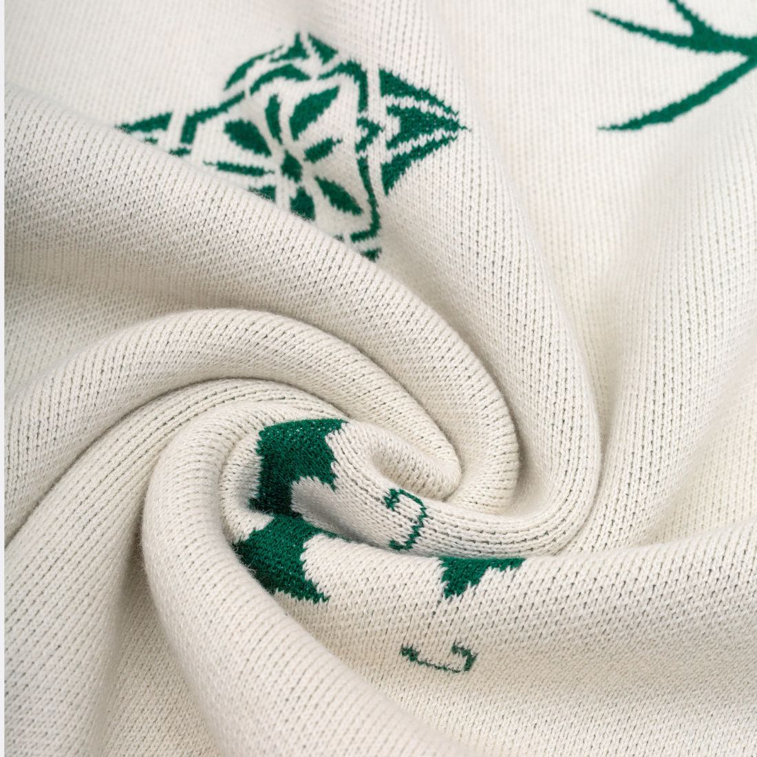 <PRODUCTTITLE> in Beige by Ementa SB.