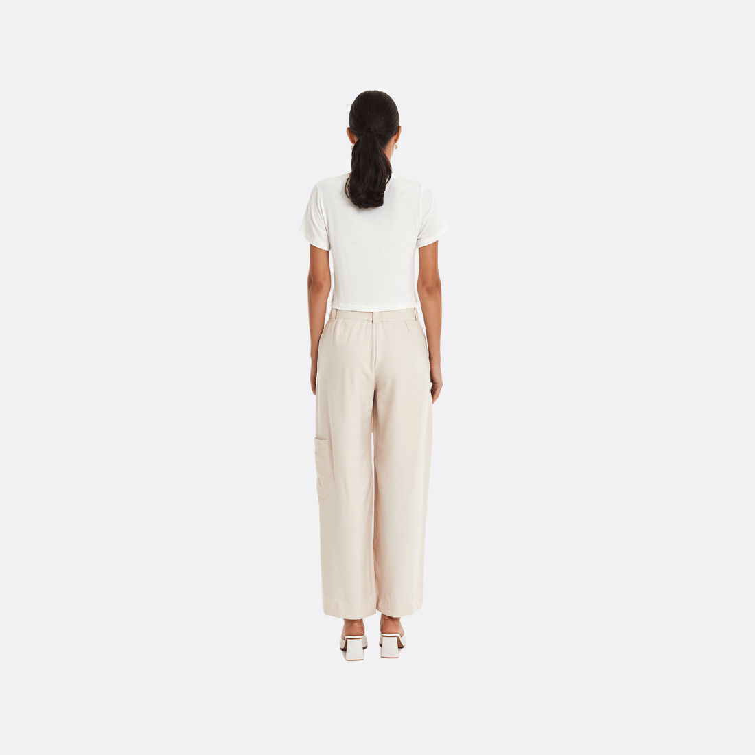 <PRODUCTTITLE> in Neutrals by Loja 3.