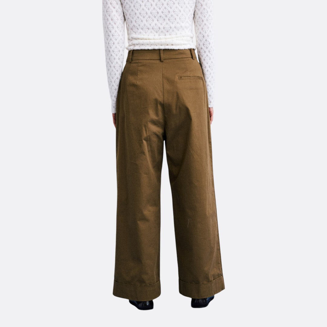 <PRODUCTTITLE> in Brown by FRNCH.