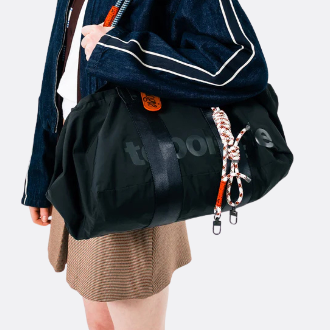 <PRODUCTTITLE> in Black by Topologie.