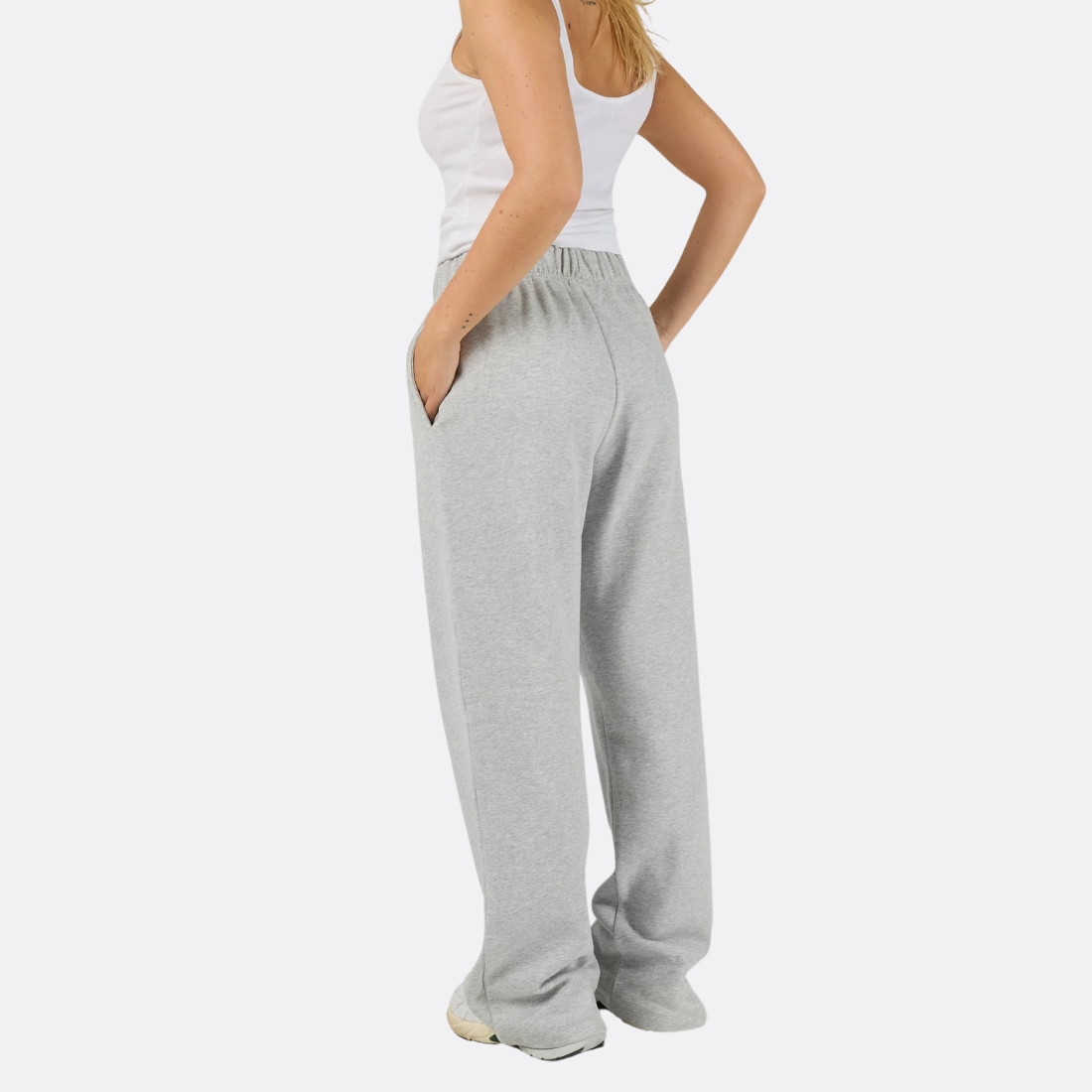 <PRODUCTTITLE> in Grey by Guaja.