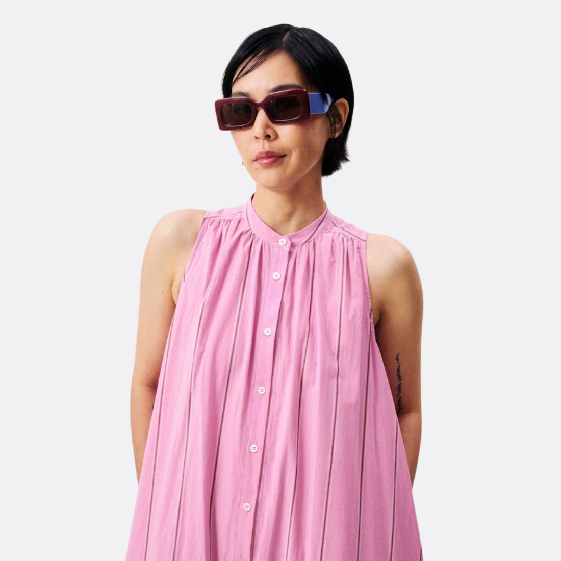 <PRODUCTTITLE> in Pink by FRNCH.