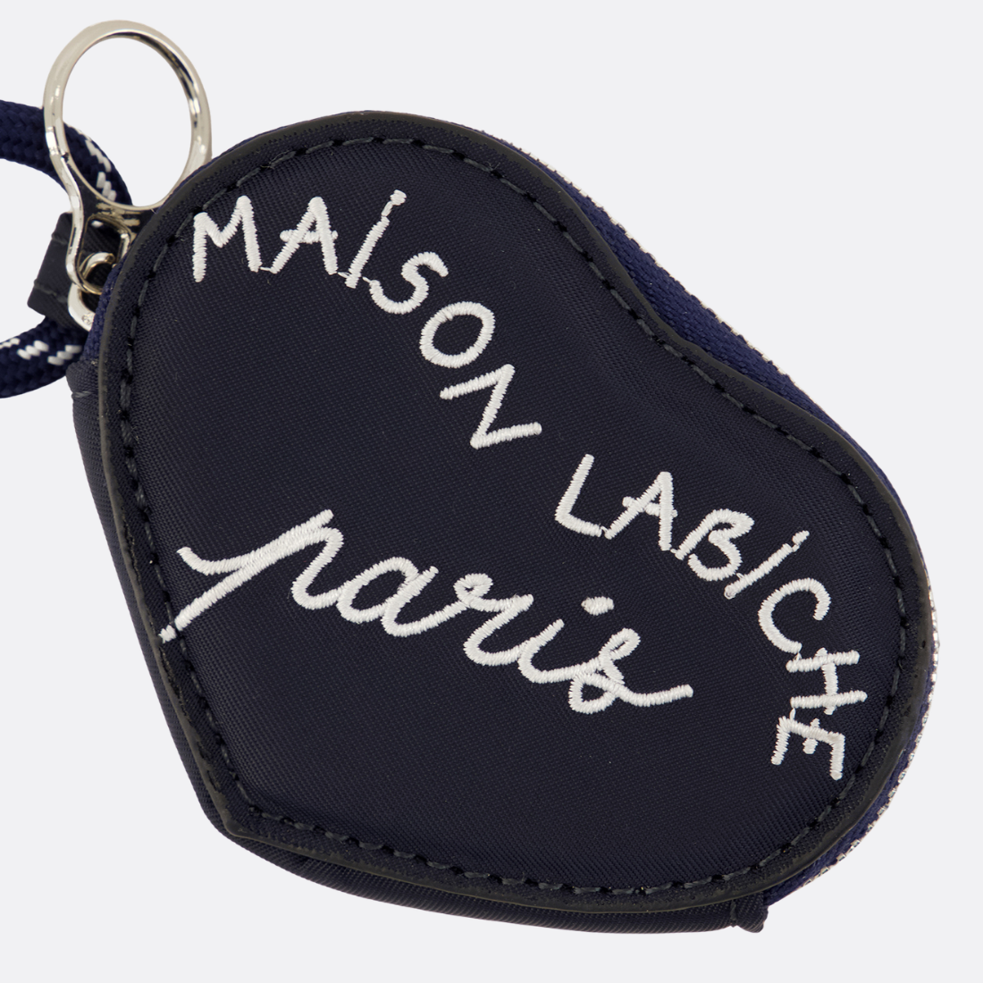 <producttitle> em azul por Maison Labiche.