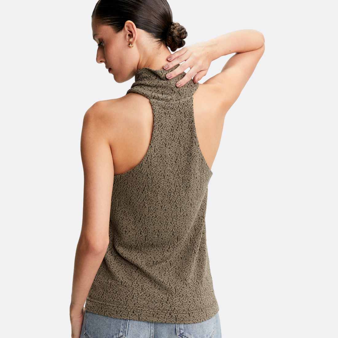<PRODUCTTITLE> in Grey by Shoulder.