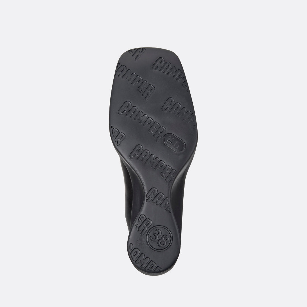 <PRODUCTTITLE> in Black by Camper.