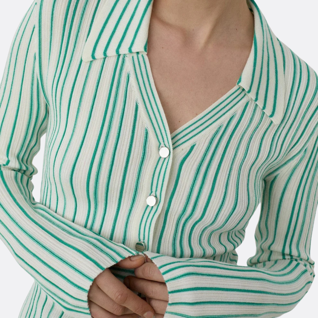 <PRODUCTTITLE> in Green by Laagam.