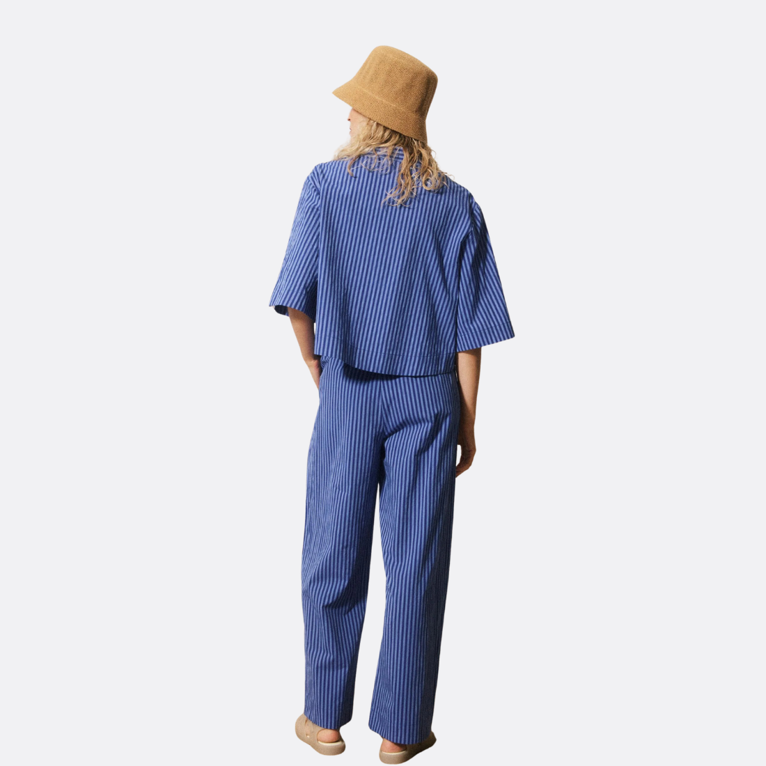 <PRODUCTTITLE> in Blue by FRNCH.