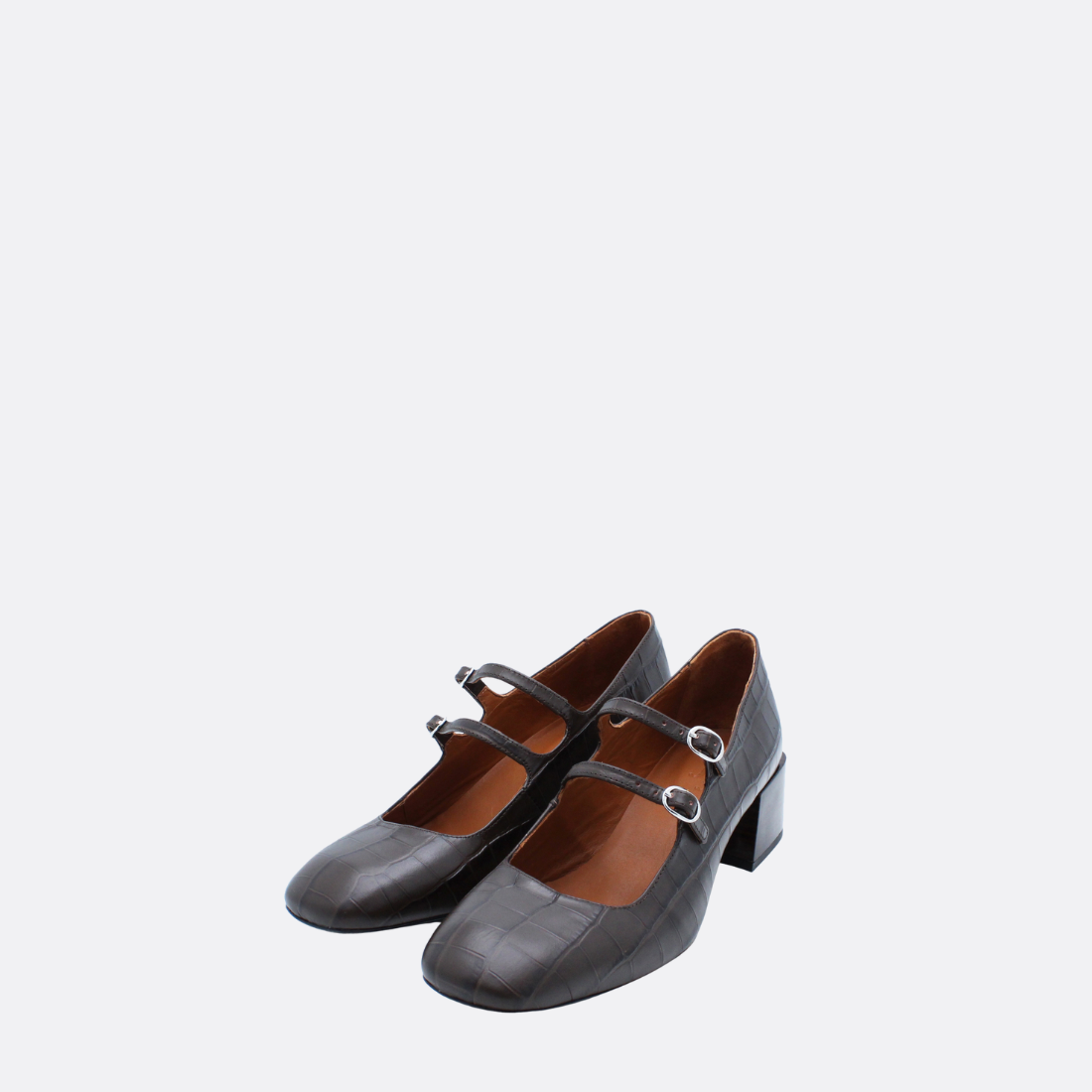 <PRODUCTTITLE> in Brown by JJ Heitor.