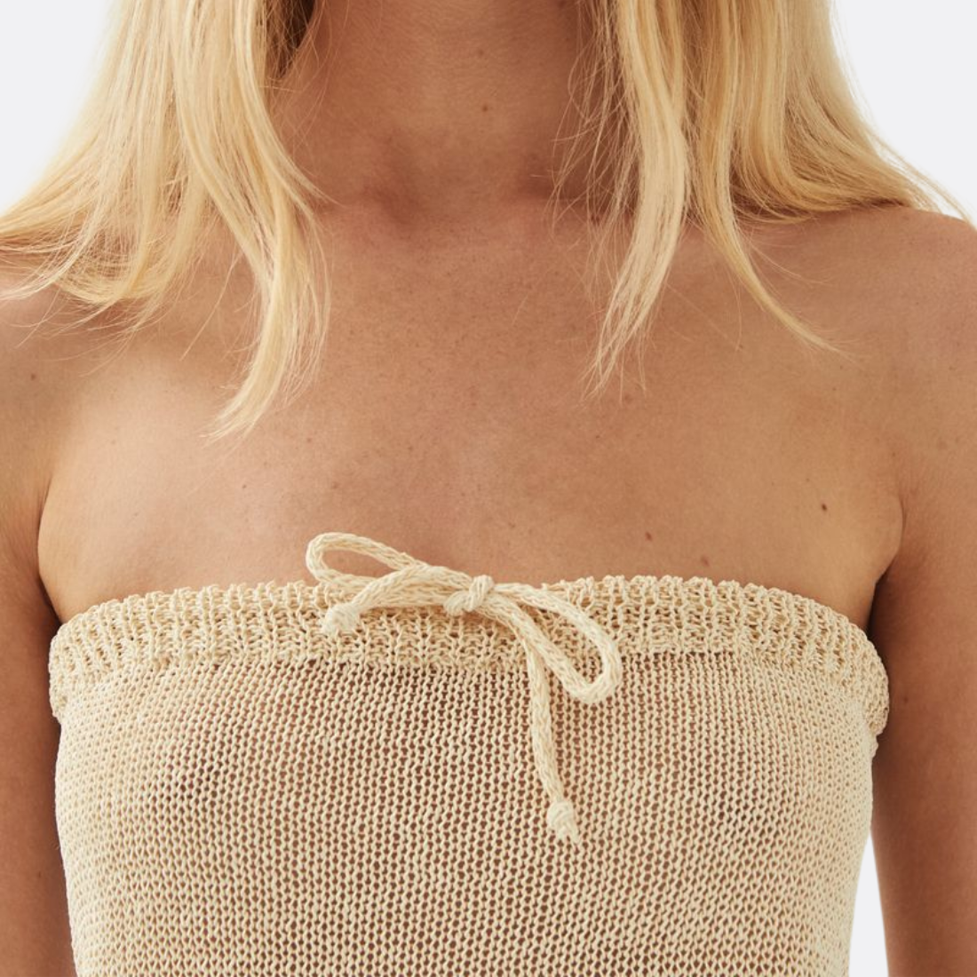 <PRODUCTTITLE> in Neutrals by Alohas.