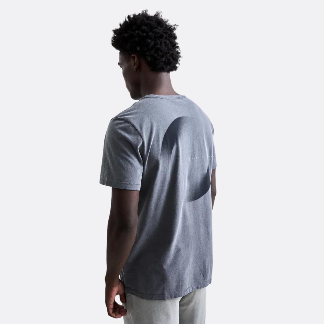 <PRODUCTTITLE> in Grey by Austal.