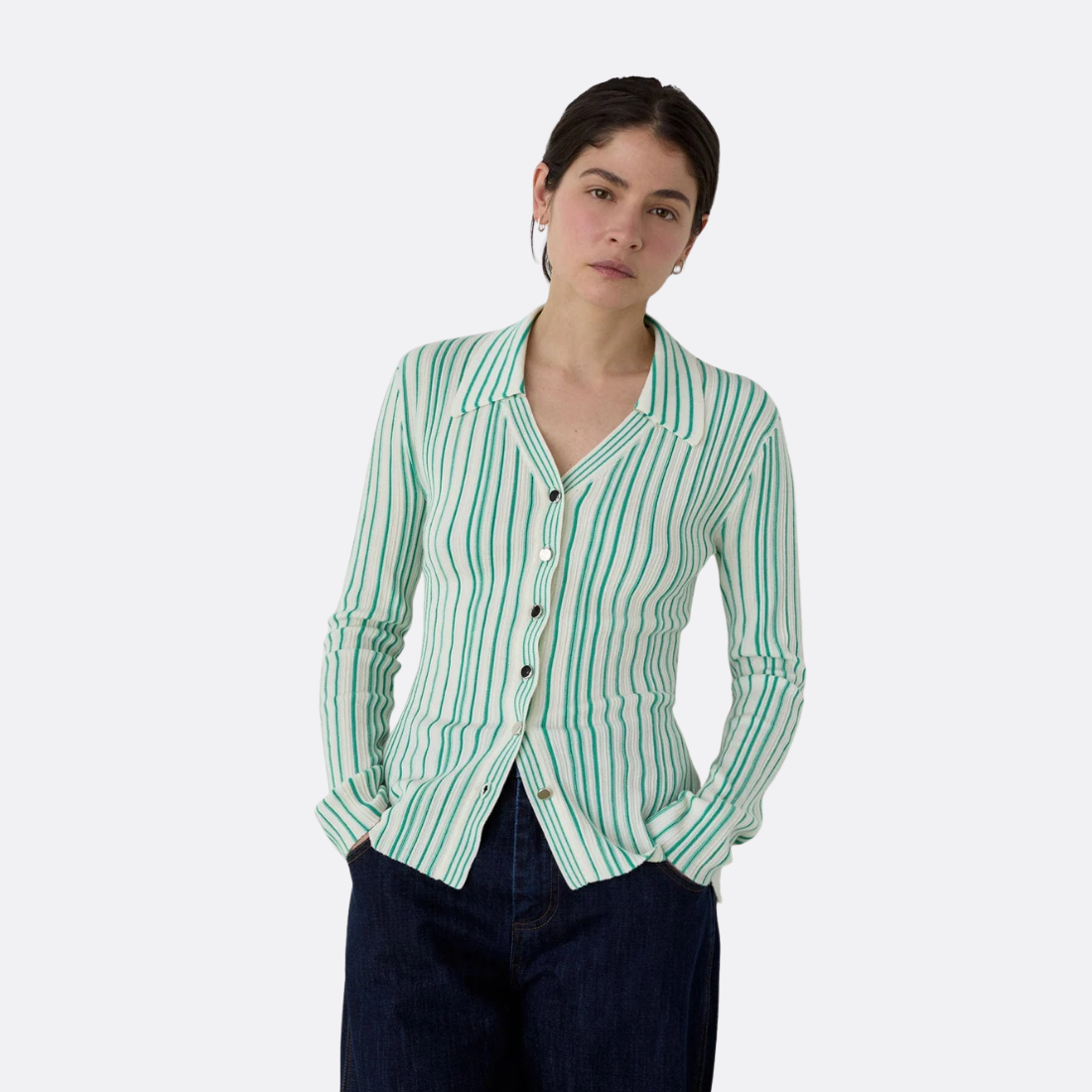 <PRODUCTTITLE> in Green by Laagam.