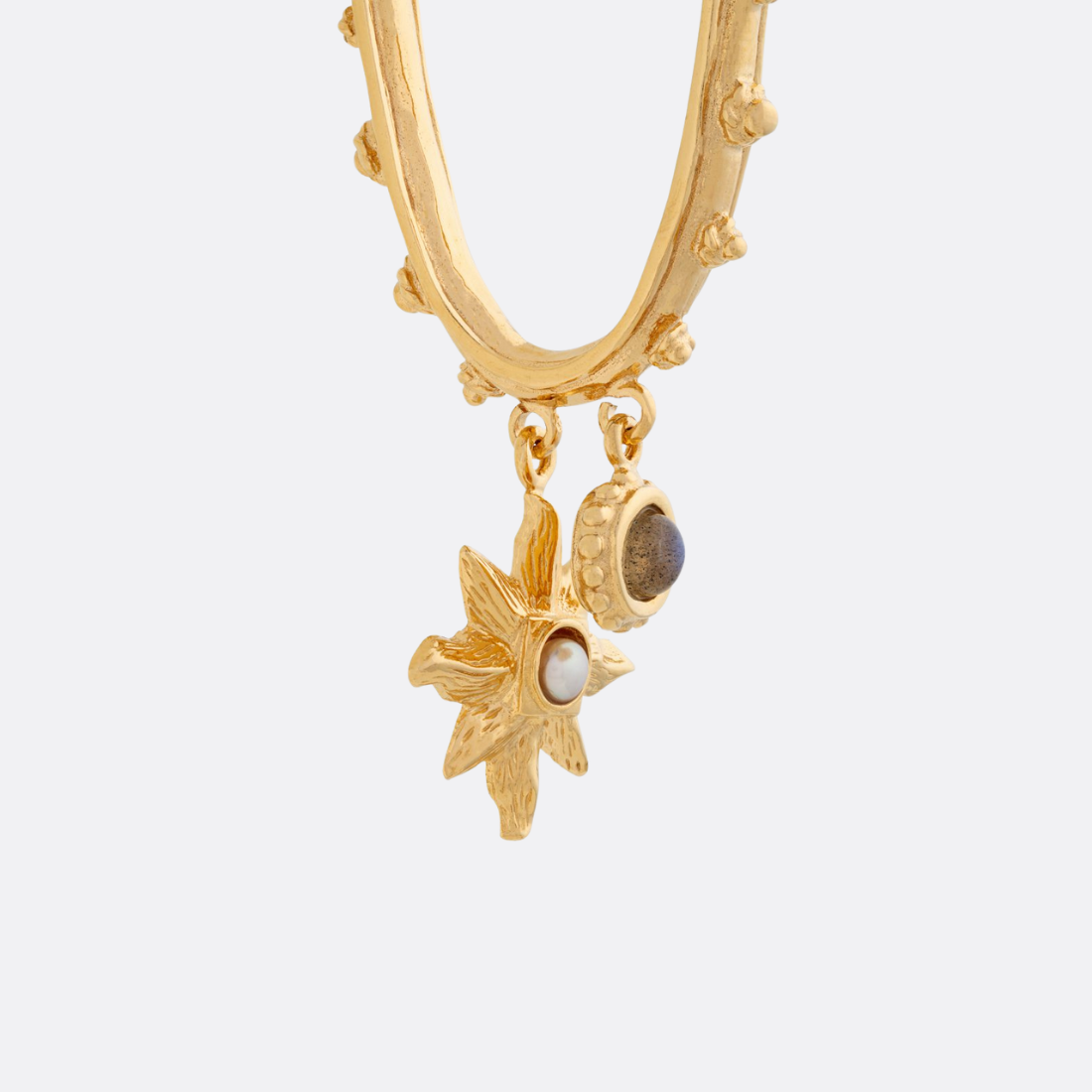 <PRODUCTTITLE> in Golden by Carolina Curado.