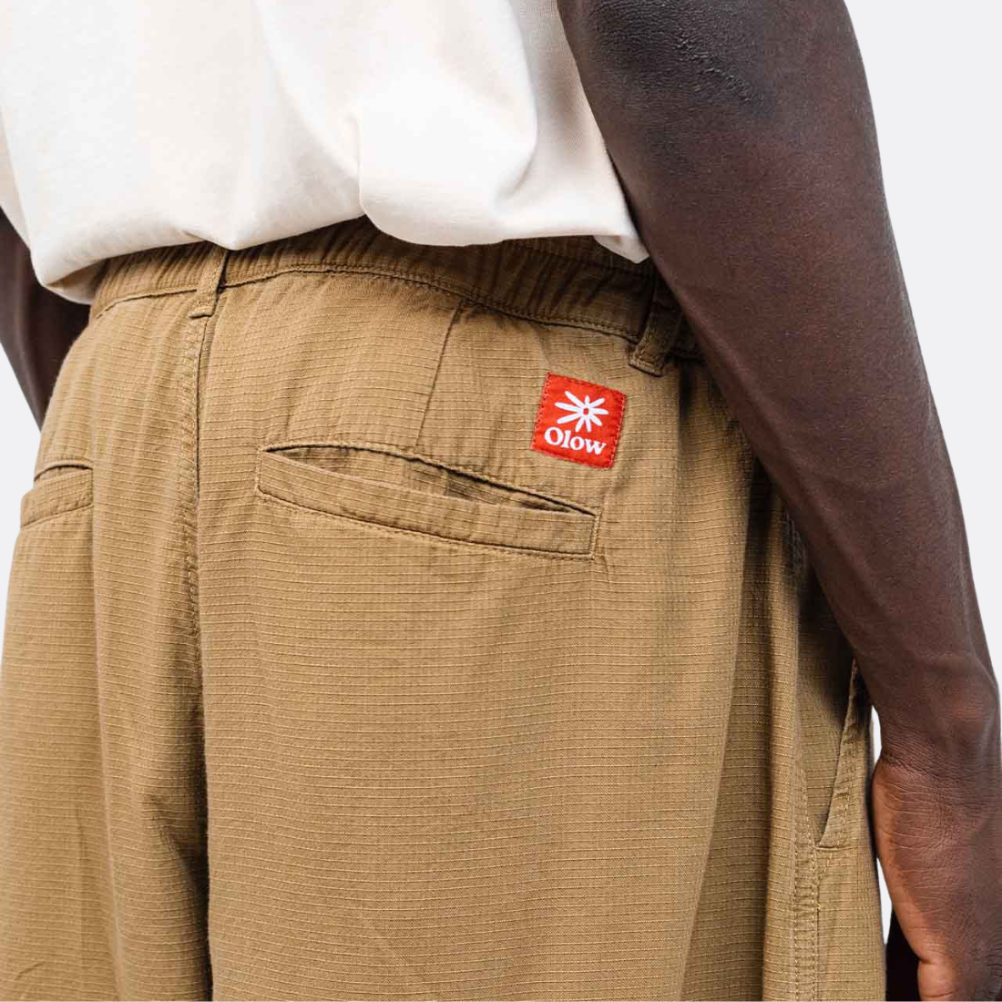 <PRODUCTTITLE> in Neutrals by OLOW.