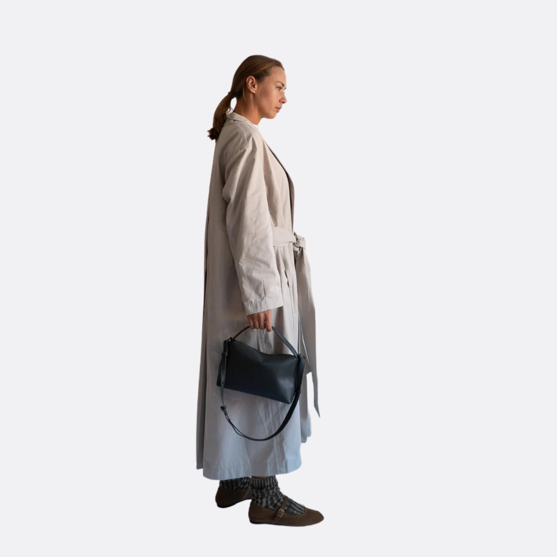 <PRODUCTTITLE> in Grey by Hvisk.
