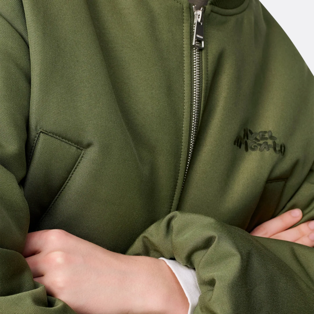 <PRODUCTTITLE> in Green by Axel Arigato.