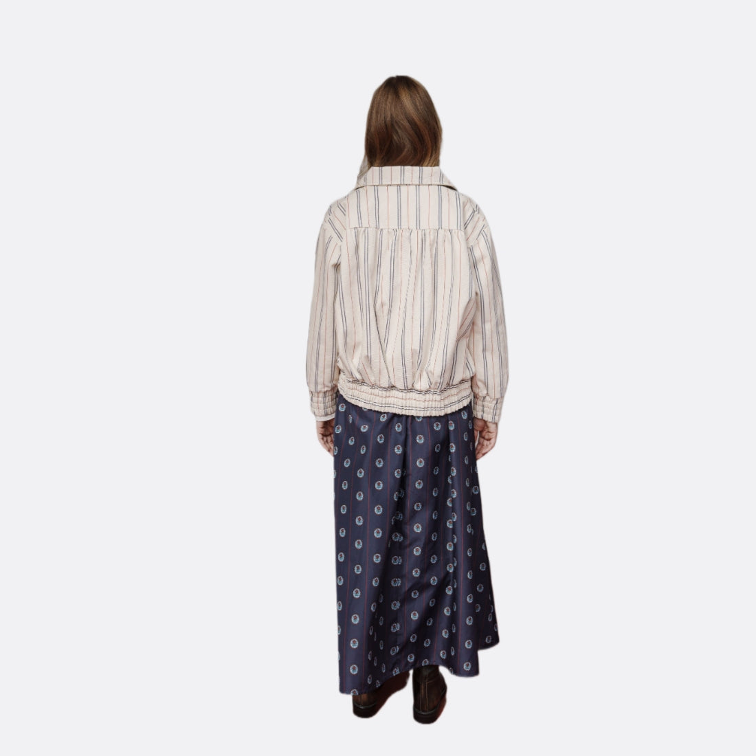 <PRODUCTTITLE> in Beige by Himba.