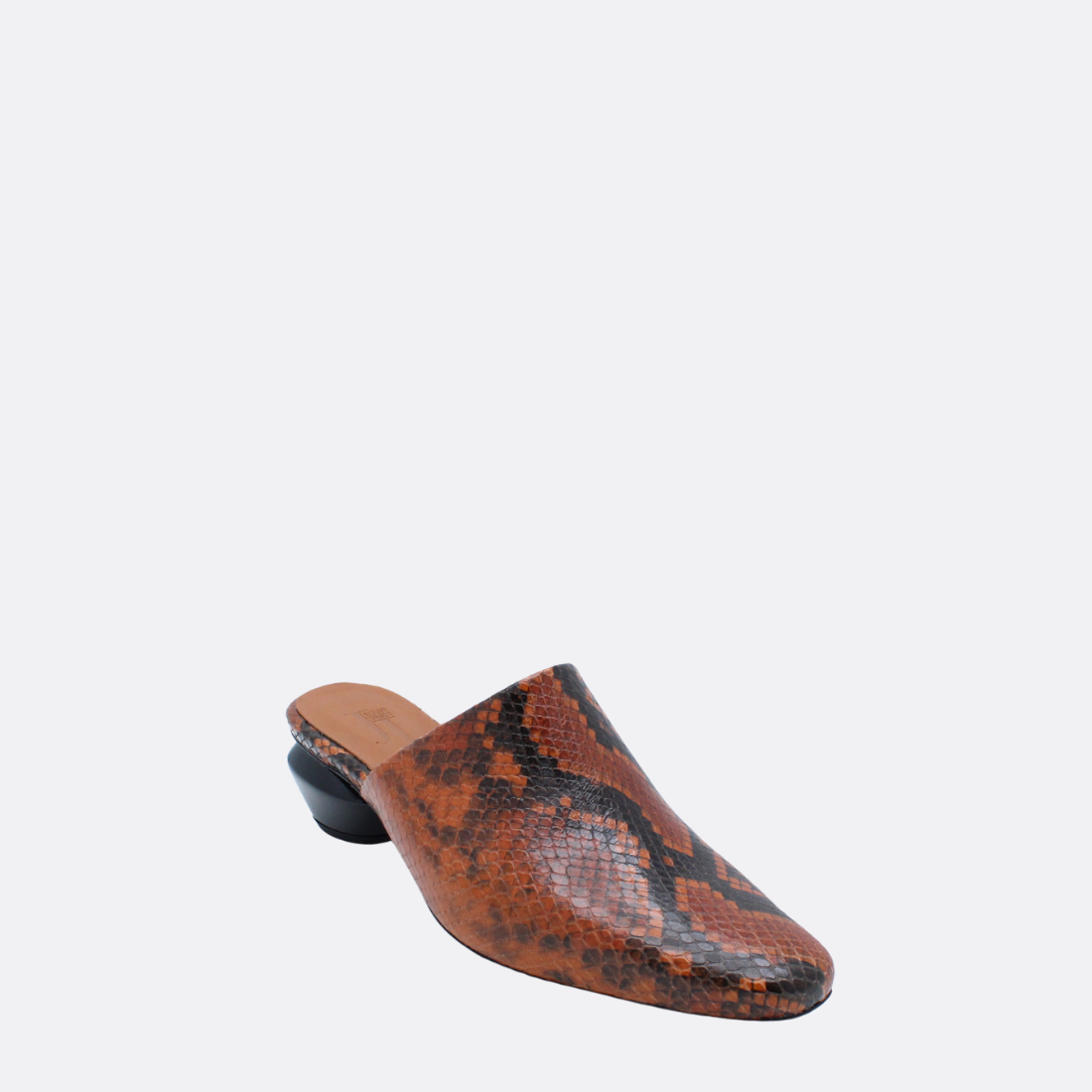 <PRODUCTTITLE> in Brown by JJ Heitor.