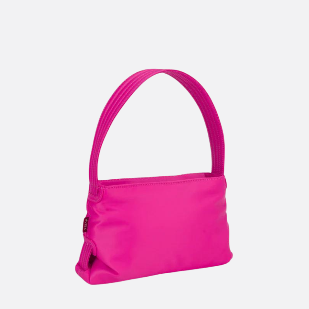 <PRODUCTTITLE> in Pink by Hvisk.