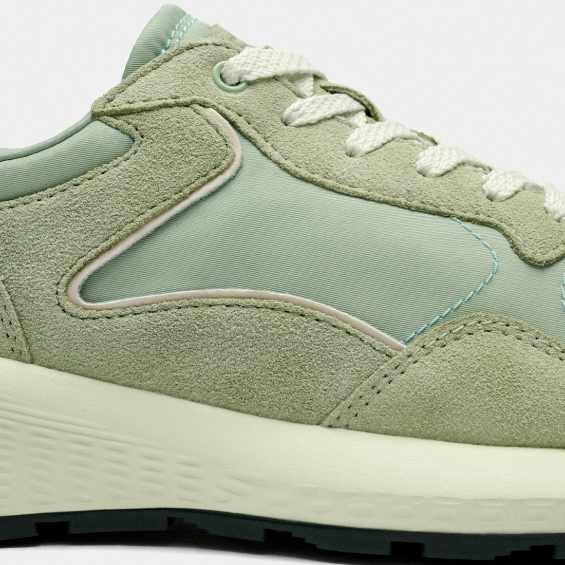 <PRODUCTTITLE> in Green by Hoff.