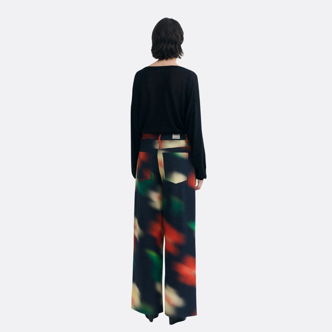 <PRODUCTTITLE> in Black by Thinking Mu.