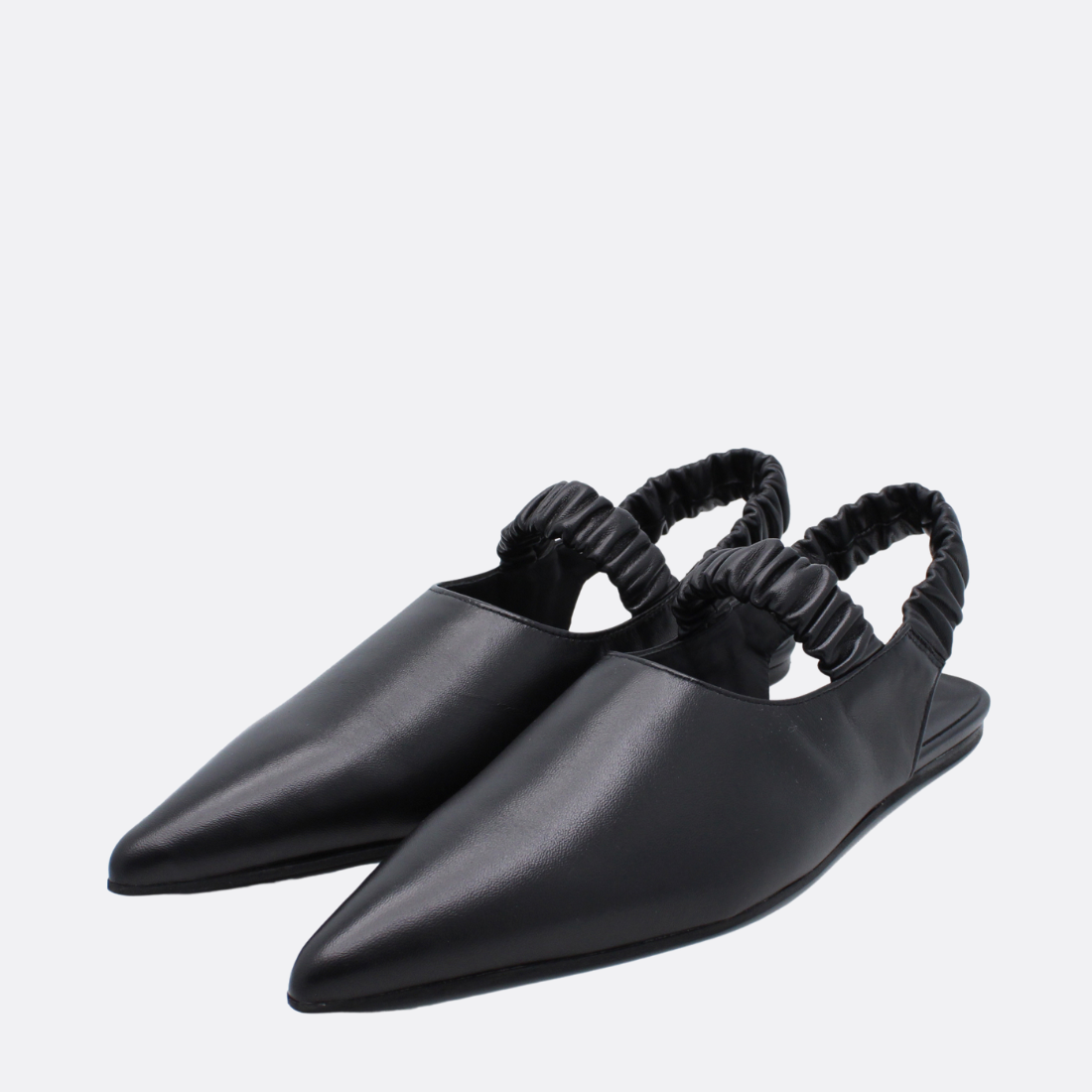<PRODUCTTITLE> in Black by JJ Heitor.