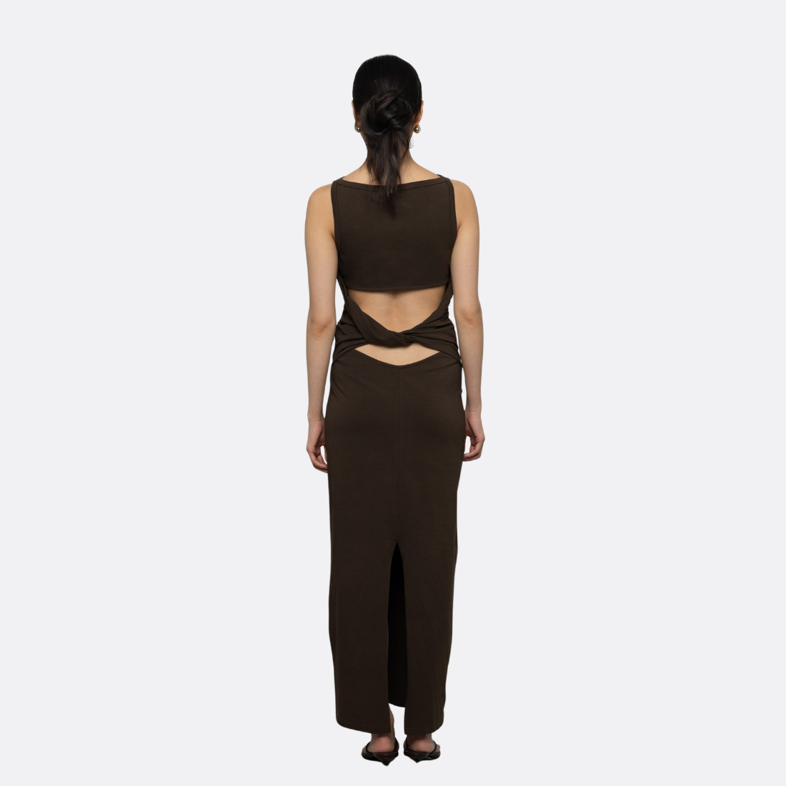 <PRODUCTTITLE> in Brown by Esthé.
