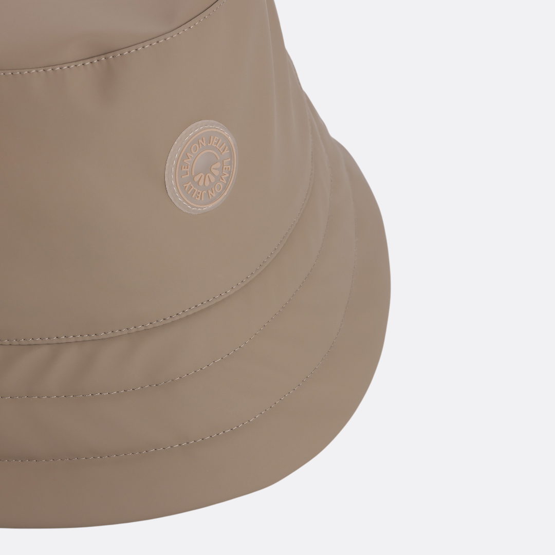 <PRODUCTTITLE> in Brown by Lemon Jelly.