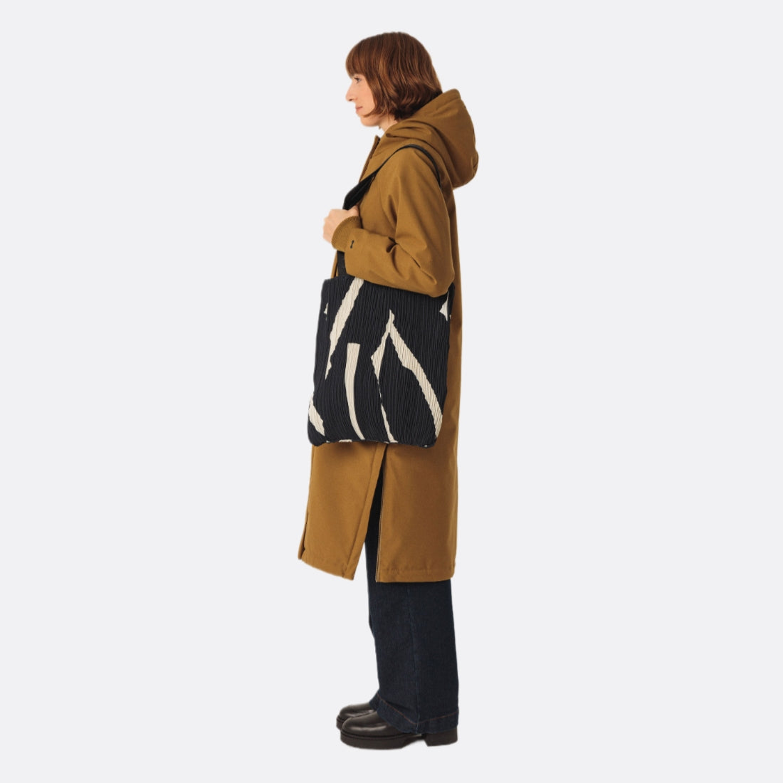 <PRODUCTTITLE> in Black by SKFK.