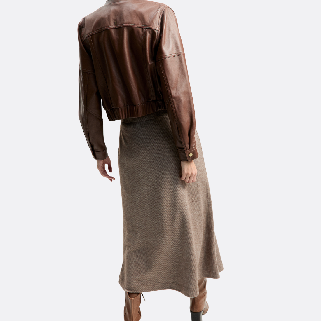 <PRODUCTTITLE> in Grey by Shoulder.